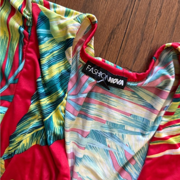 Fashion Nova Tropical Romper - Picture 2 of 3